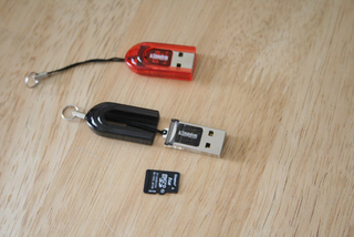 Illustration for article titled Hands-On With Kingston's microSD Card Reader Bundles